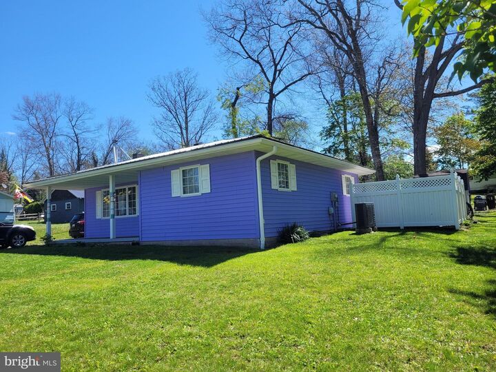 Property Photo:  512 Roanoke Avenue  MD 21550 