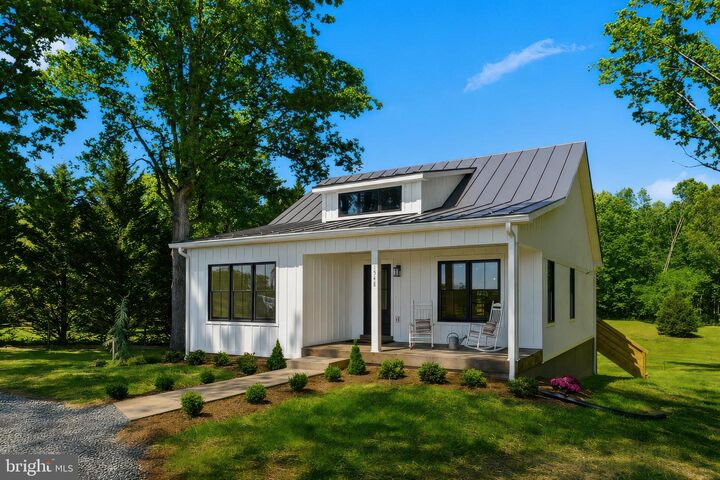 Property Photo: 1548 James City VA 22735