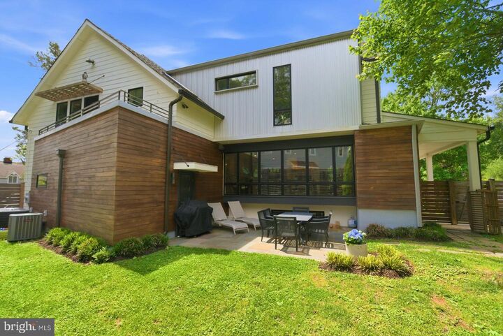 Property Photo:  1831 Opalocka Drive  VA 22101 