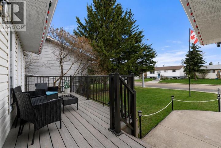 Property Photo: 4319 54 Avenue AB T0B 4J0