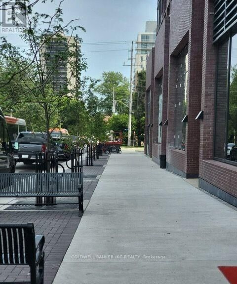 Property Photo:  28 Ann Street 1404  ON L5G 3G1 