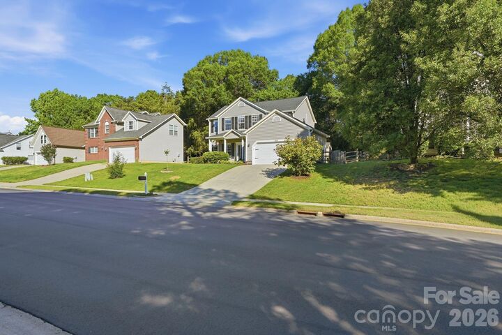 Property Photo: 11519 Withers Mill Drive NC 28278