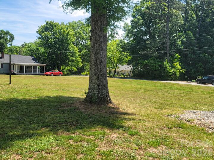 Property Photo:  320 Cook Street  NC 28115 