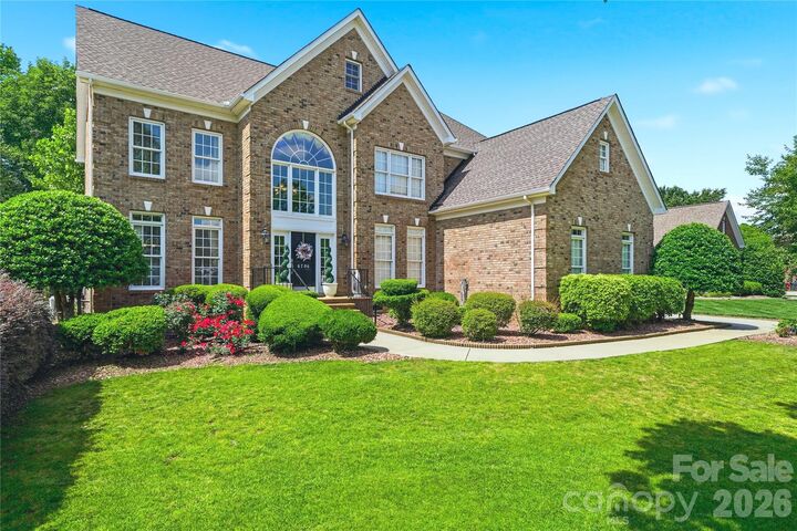 Property Photo: 6706 Wesley Glen Drive NC 28173