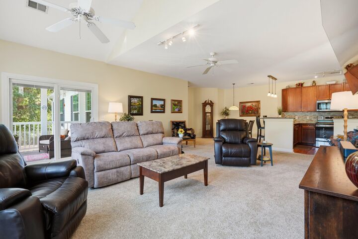 Property Photo:  141 Golfview Lane  SC 29485 