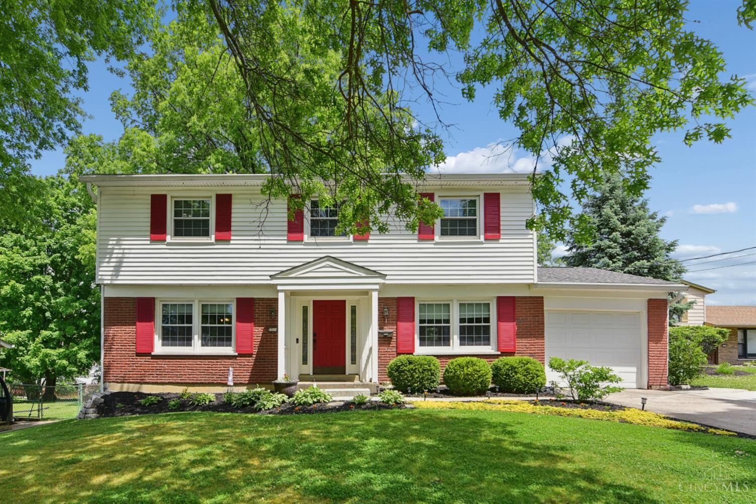Property Photo: 5514 Cove Court OH 45238