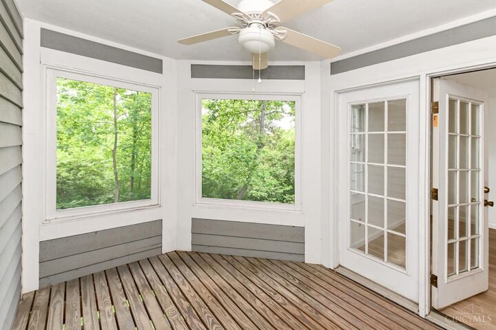 Property Photo:  11528 Symmes Gate Lane  OH 45249 