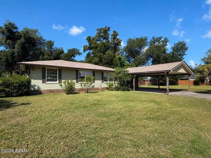 Property Photo:  1806 Tyndall Drive  FL 32401 
