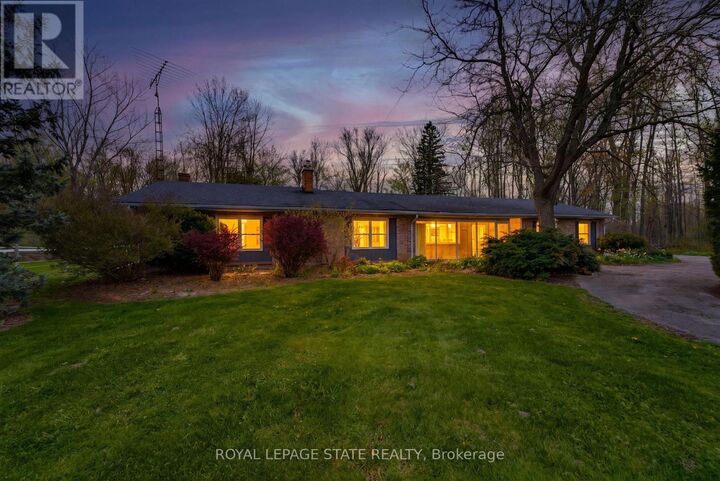 Property Photo:  10 Huisman Lane  ON L8N 2Z7 