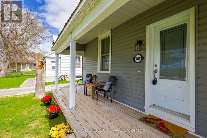 Property Photo:  3698 Carp Road  ON K0A 1L0 