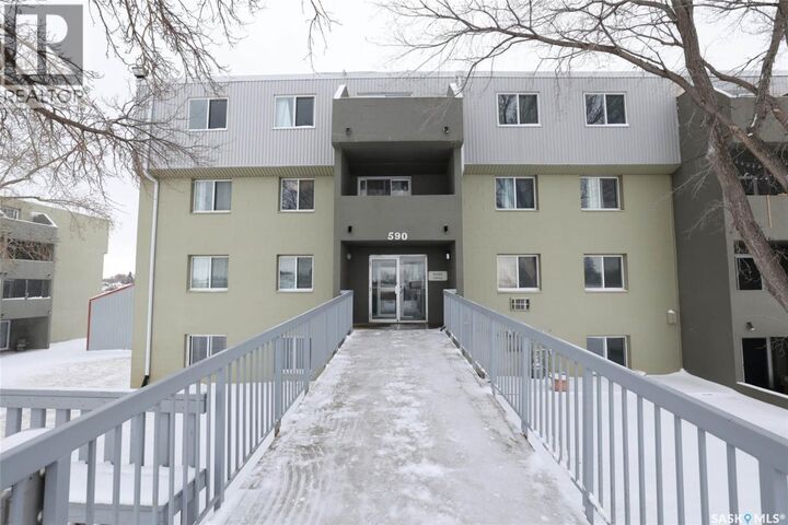 Property Photo:  101 590 Laurier Street  SK S6H 6X6 