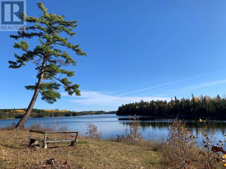 Pipestone Peninsula, Moore Bay-Andrew Bay-Lake Of The Woods — photo 1