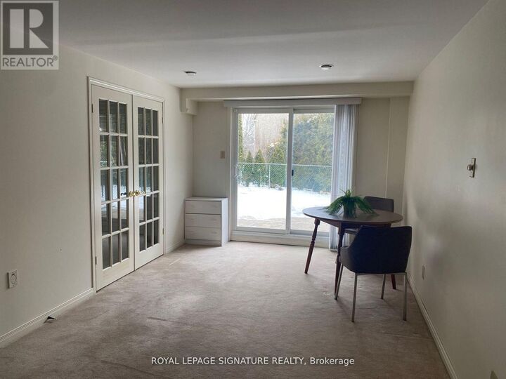 Property Photo:  686 York Hill Boulevard  ON L4J 5L6 