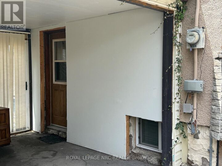 Property Photo:  5715 Highland Avenue Lower Unit  ON L2G 4X2 