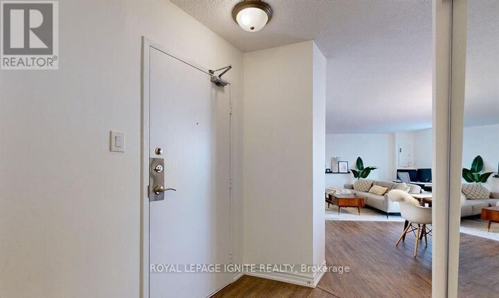 Property Photo:  5 San Romano Way 408  ON M3N 2Y4 