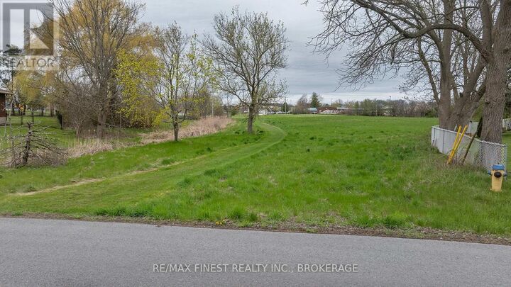 Property Photo:  13 Slash Road  ON K7R 2Z6 