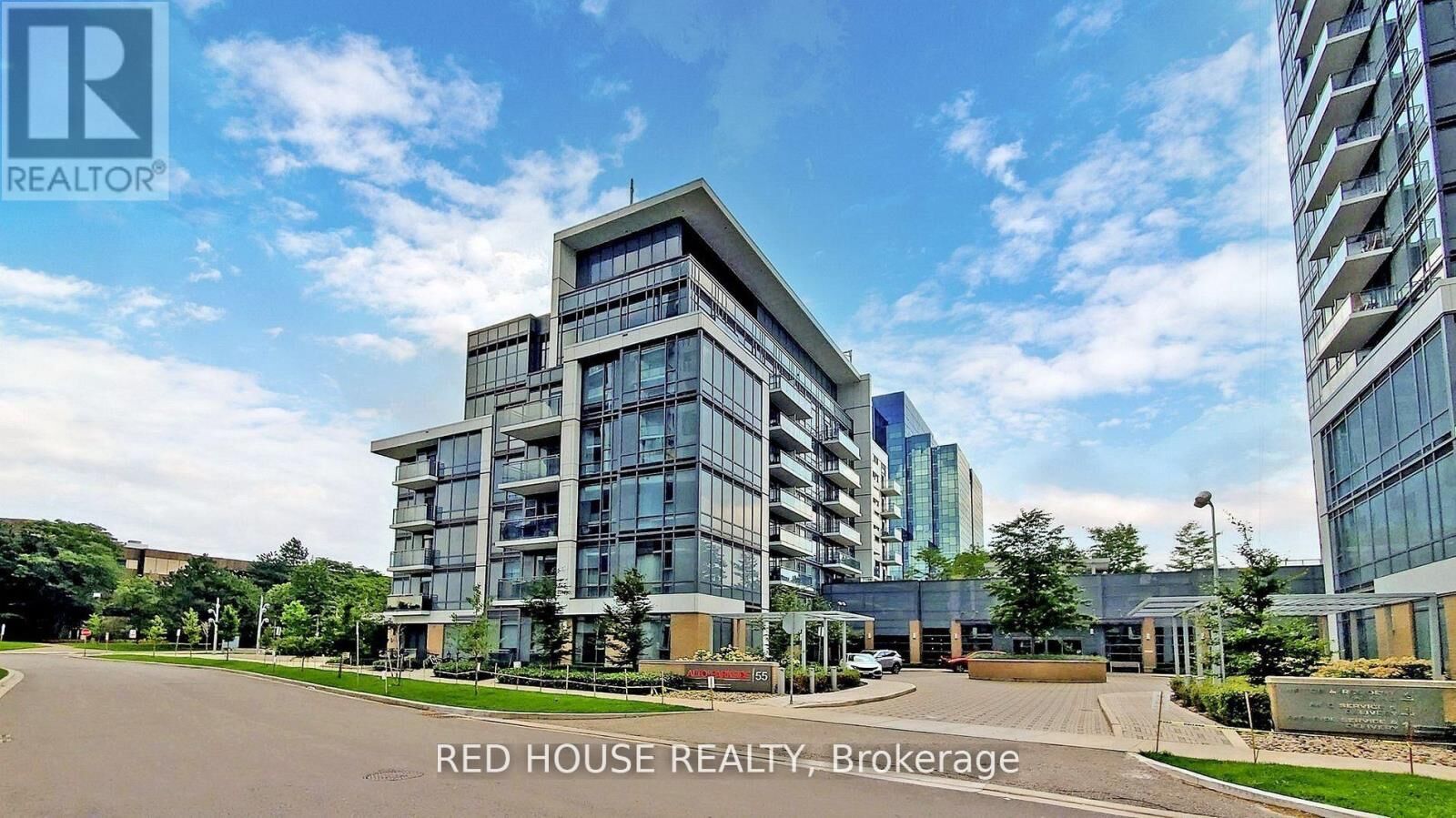 Property Photo:  55 Ann O' Reilly Road 424  ON M2J 0E1 