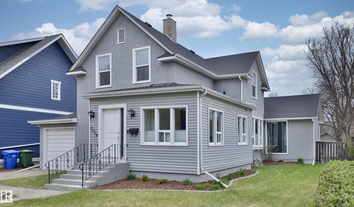 Property Photo: 5318 48 Avenue AB T9A 0N5