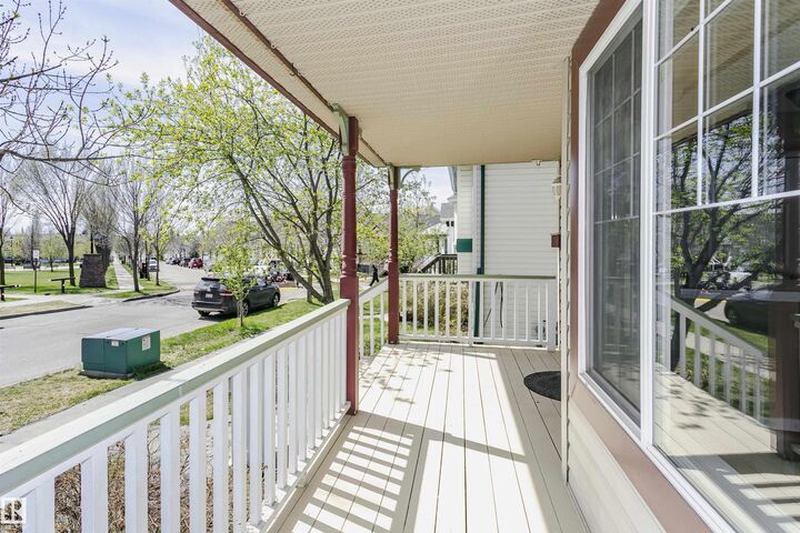 Property Photo:  4108 Tompkins Way NW  AB T6R 3B7 