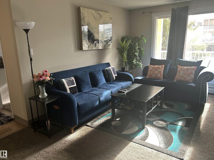Property Photo:  10811 115 Street NW 204  AB T5H 3L2 