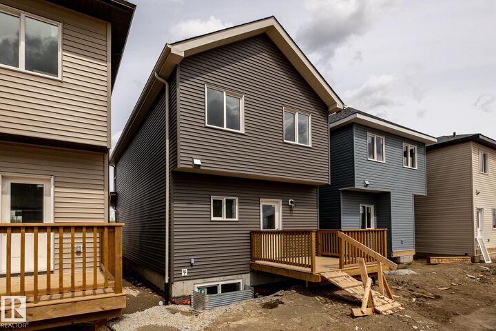 Property Photo:  211 157 Avenue NE  AB T5Y 6K8 