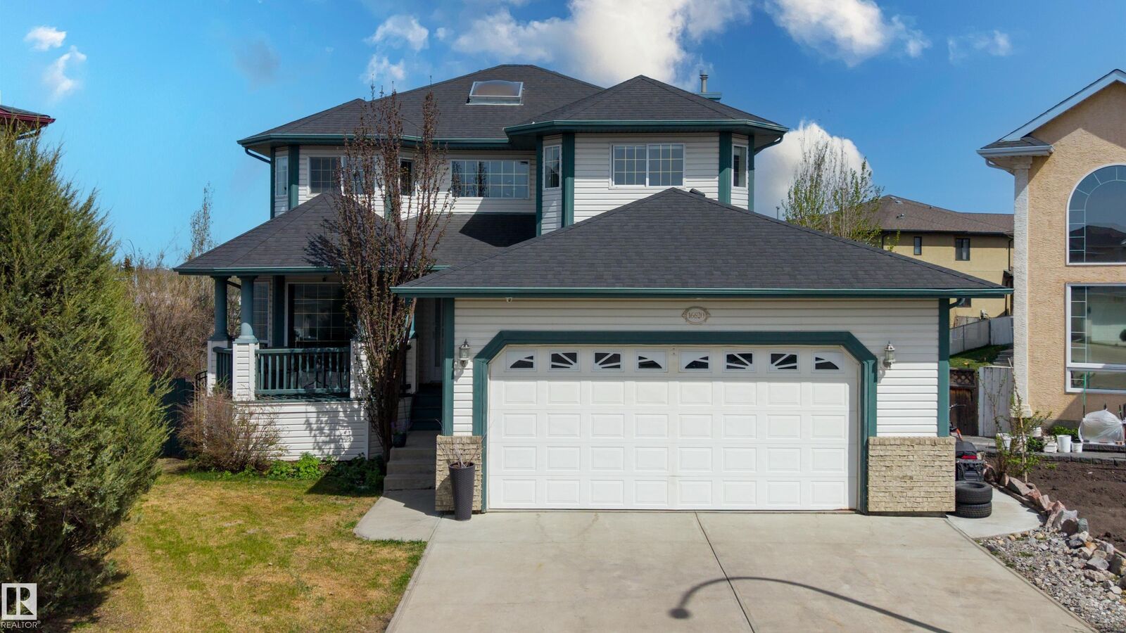 Property Photo:  16620 81 Street NW  AB T5Z 3J5 