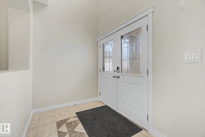 Property Photo: 6016 10 Avenue SW AB T6X 0M3