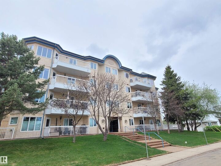 Property Photo: 10610 76 Street NW 408 AB T6A 3Y9