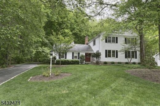 Property Photo:  7 Pontiac Dr  NJ 07470 