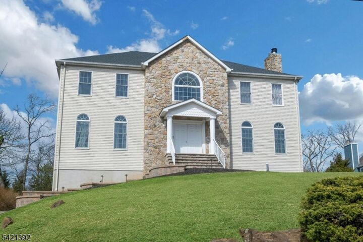 Property Photo: 40 Horseneck Rd NJ 07045