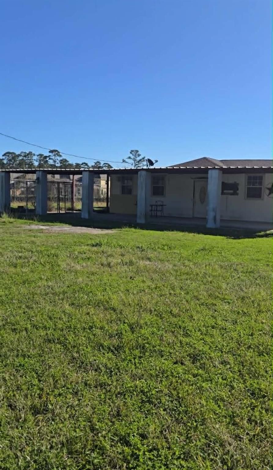 Property Photo: 6414 Maple Drive TX 77338