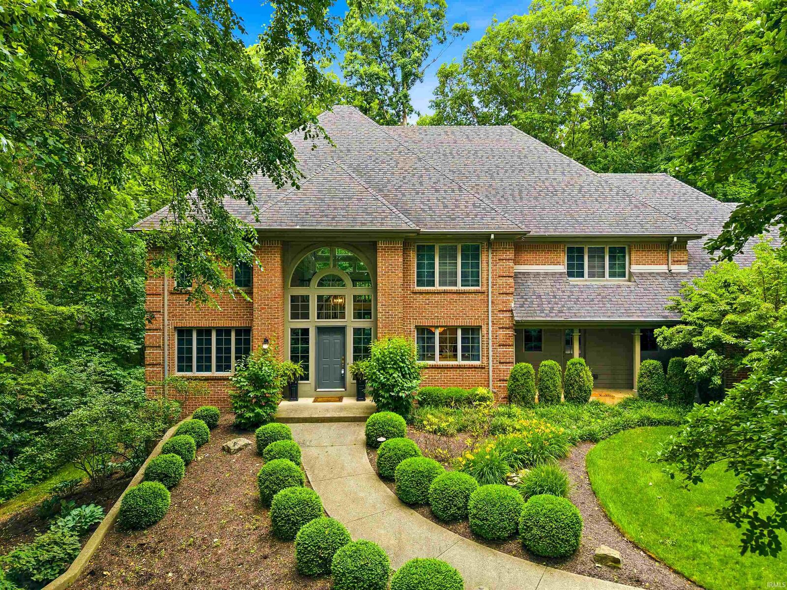 Property Photo: 7811 Glacier Creek 92 Drive IN 46783-9200