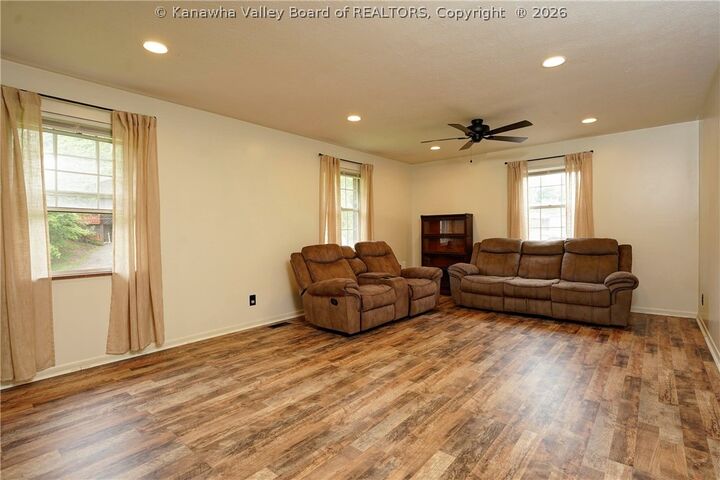 Property Photo:  108 Elm Street  WV 25071 