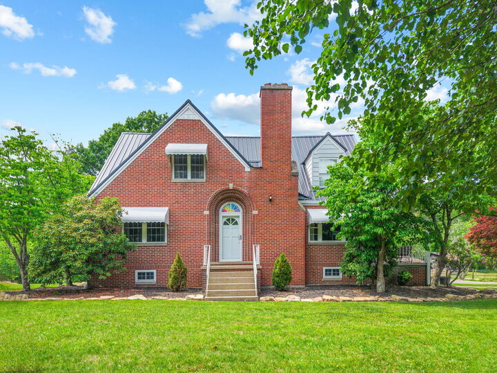 Property Photo: 7850 Cumberland Falls Highway KY 40701