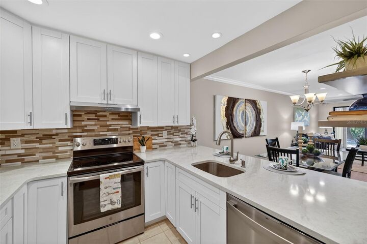 Property Photo:  731 83rd Avenue N 105  FL 33702 