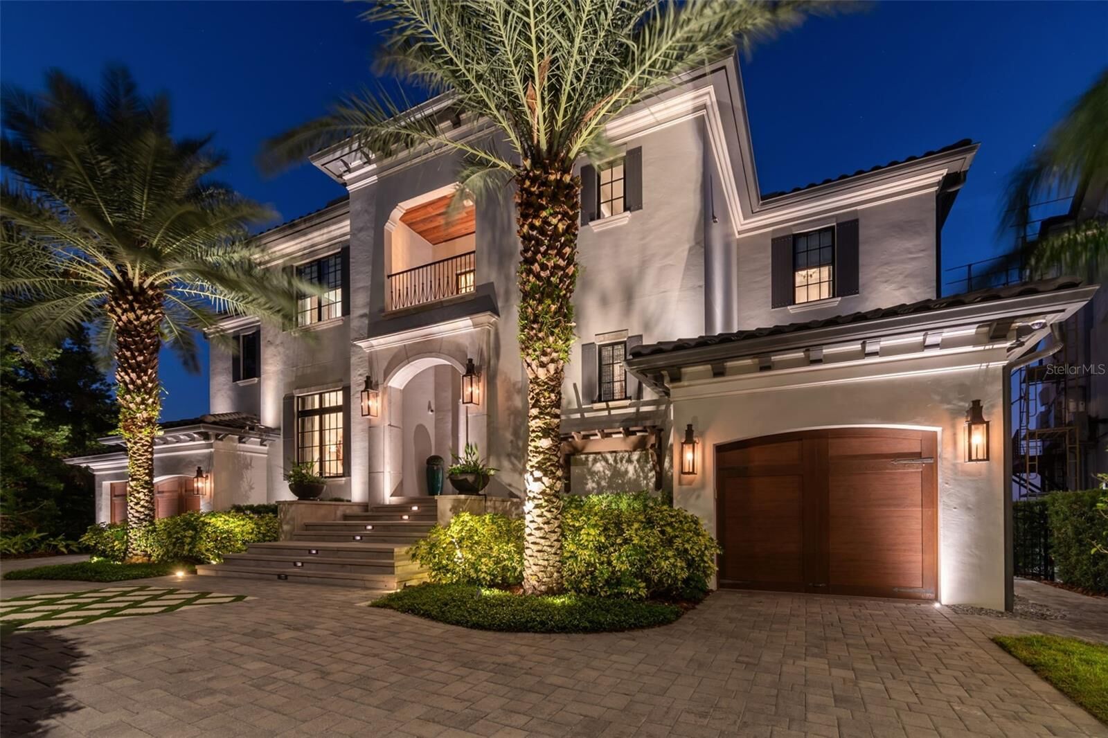 Property Photo: 5120 W Longfellow Avenue FL 33629