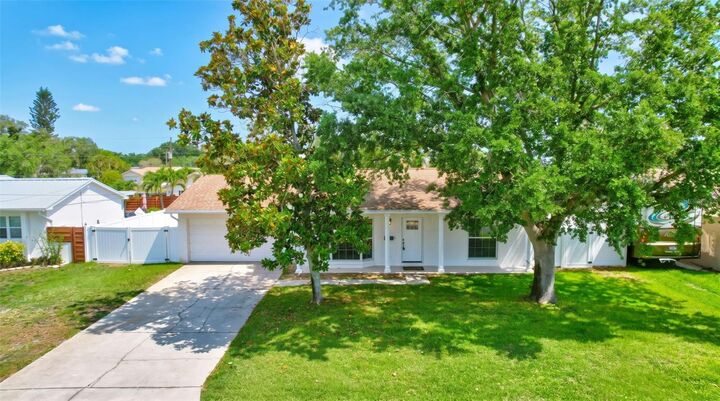 Property Photo: 4417 Trout Drive SE FL 33705