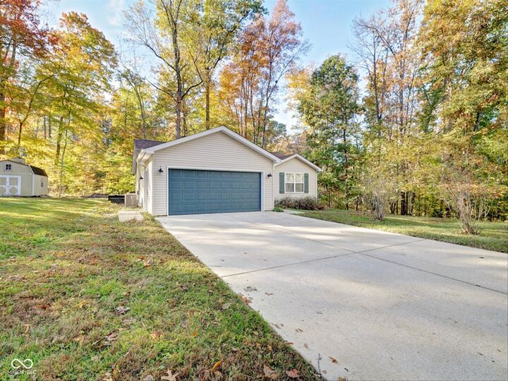 Property Photo:  2199 E North Shore Drive  IN 46160 