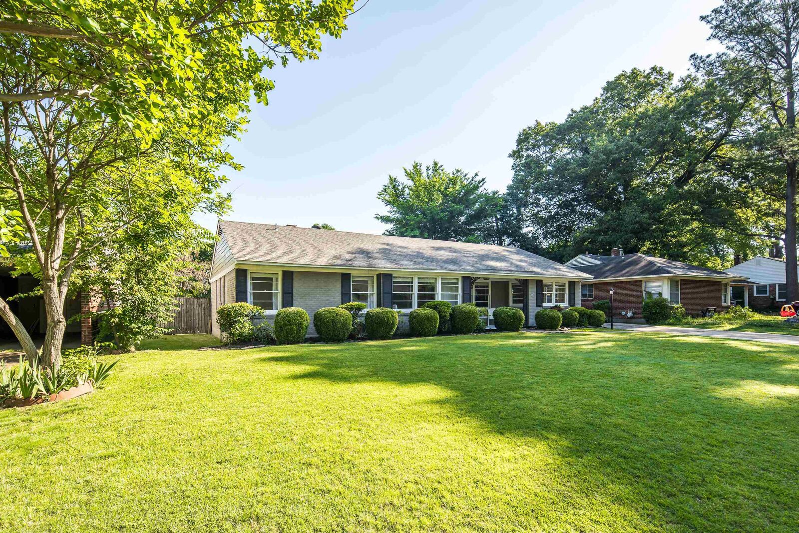 Property Photo:  5144 Mason Rd  TN 38117 