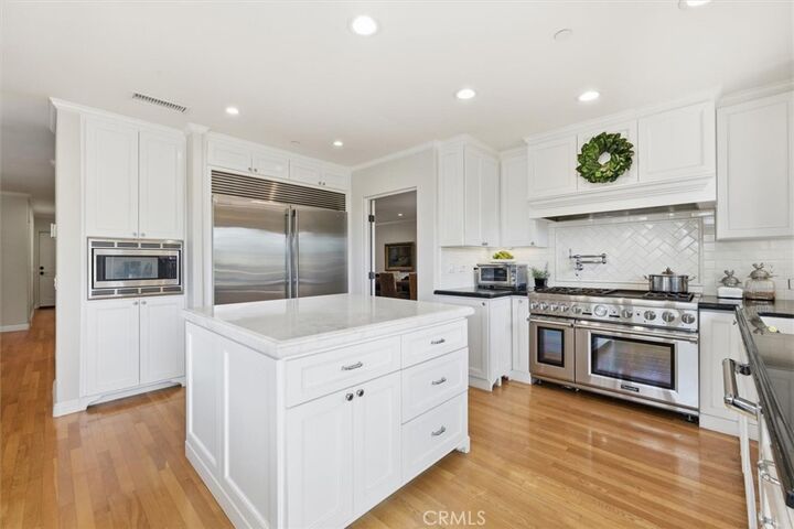 Property Photo:  728 Cloyden Road  CA 90274 