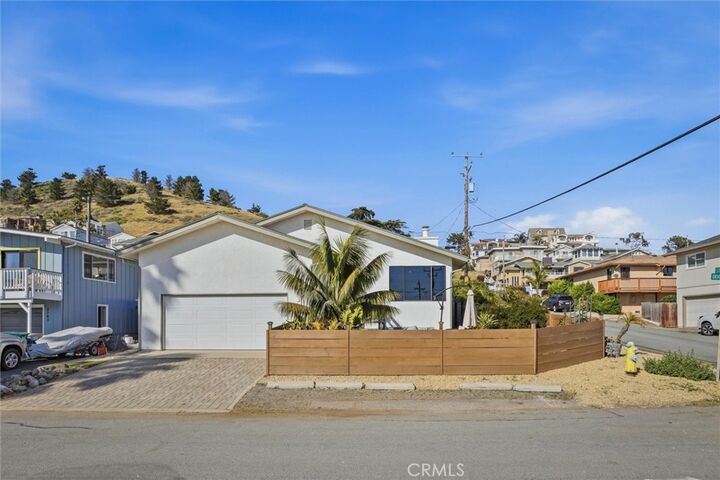 Property Photo:  2797 Orville Avenue  CA 93430 