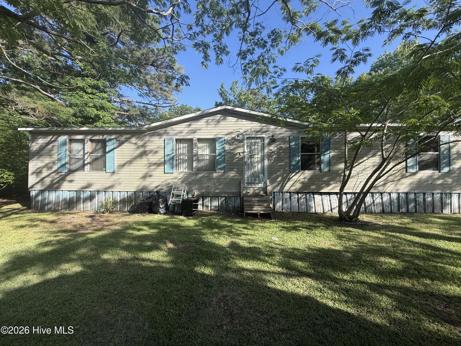 Property Photo:  202 Market Street  NC 28546 