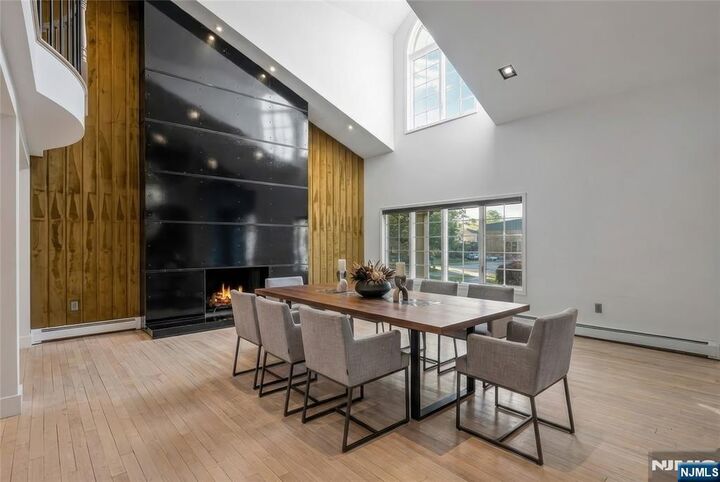 Property Photo:  60 North Street  NJ 07407 