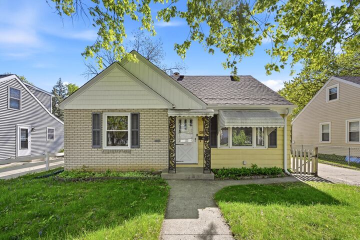 Property Photo:  3059 Utah Avenue S  MN 55426 