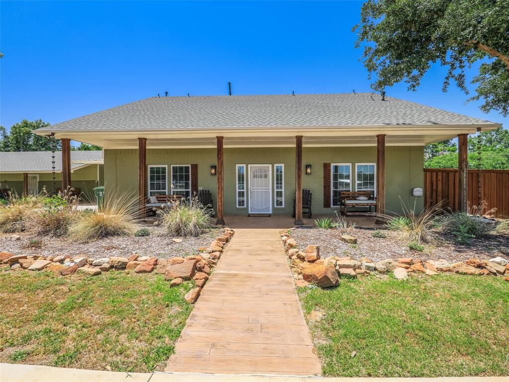 Property Photo:  3303 Shiloh Road  TX 75022 