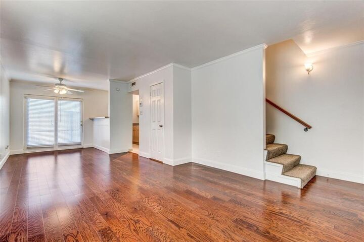 Property Photo:  4011 Cole Avenue 113  TX 75204 