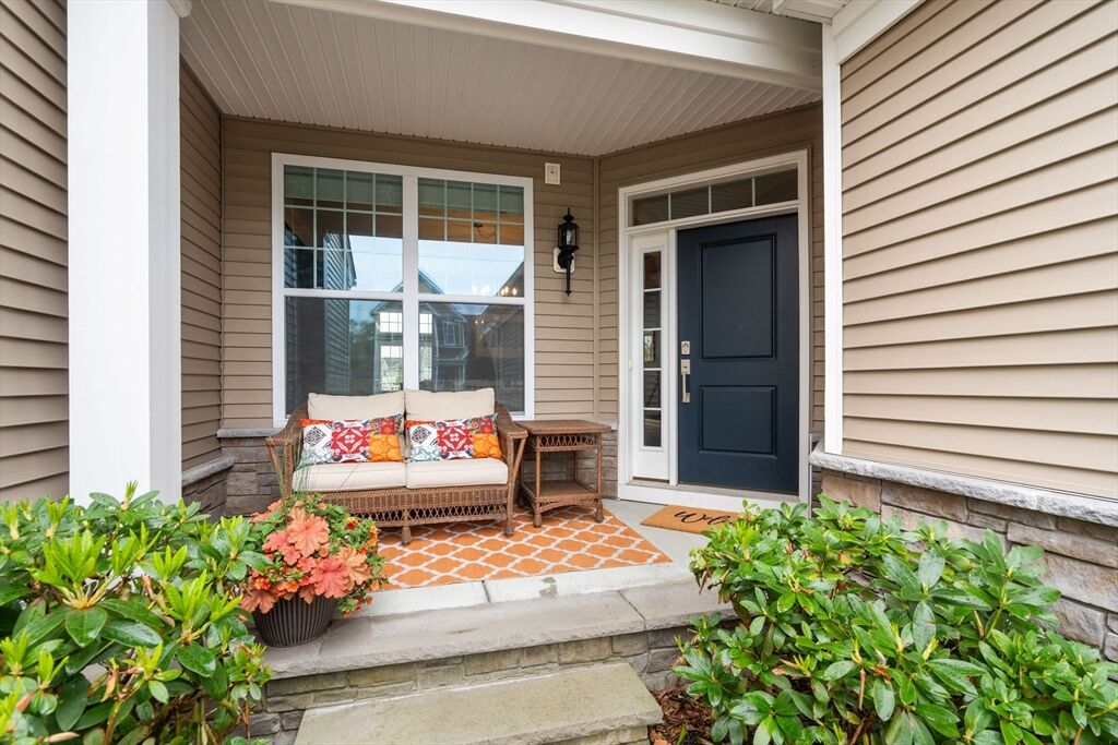 Property Photo:  65 Glen Ellen Blvd 65  MA 02054 