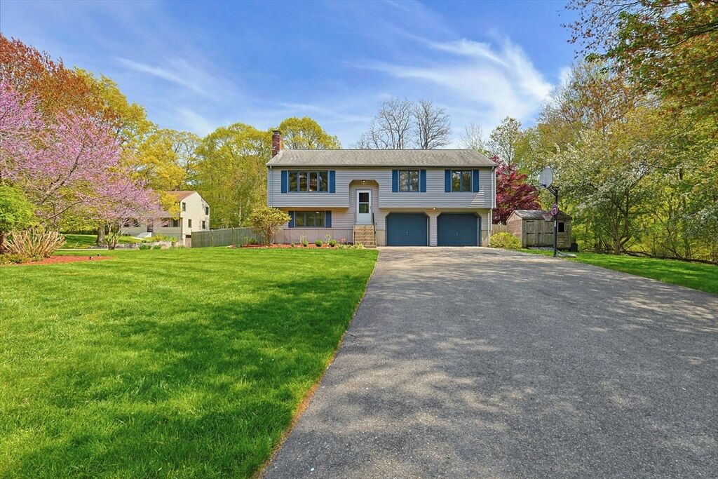 Property Photo:  1 Tamworth Rd  MA 02067 