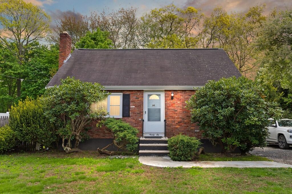 Property Photo:  96 Sunset Avenue  MA 02301 