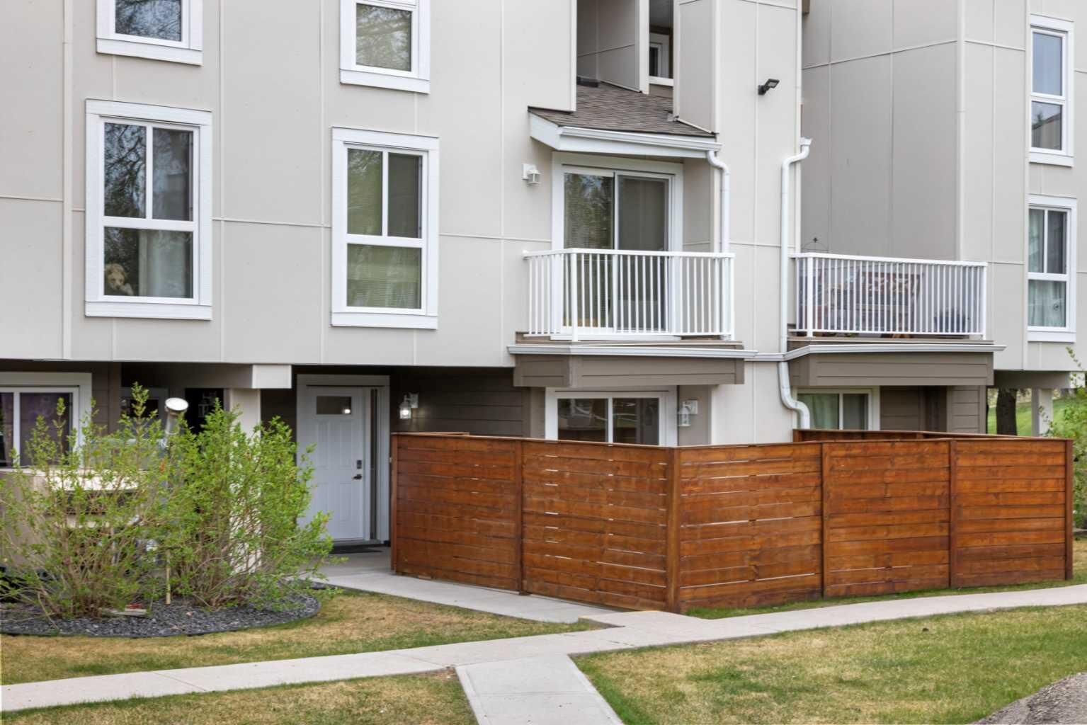 Property Photo:  13104 Elbow Drive SW 1402  AB T2W 2P2 